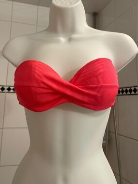 Worn Once Victoria's Secret Twist Bandeau Bikini Top in Color Coral Blaze 34A